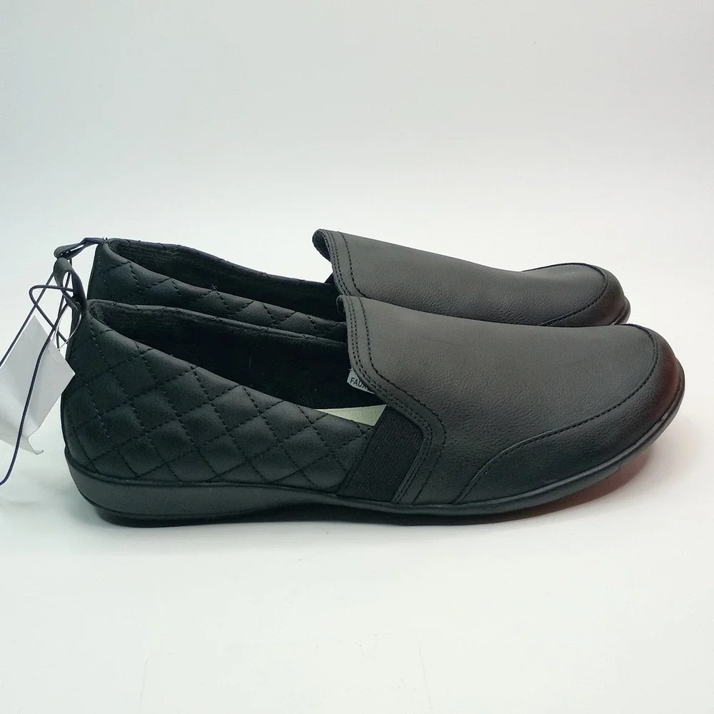 J Sport Lisa Slip On Women Size 10 Black Quilted Memory Foam S5LSA01